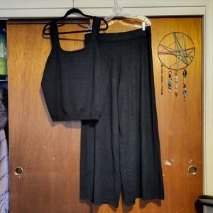 Time & Tru Lightweight Cozy Sweater Set